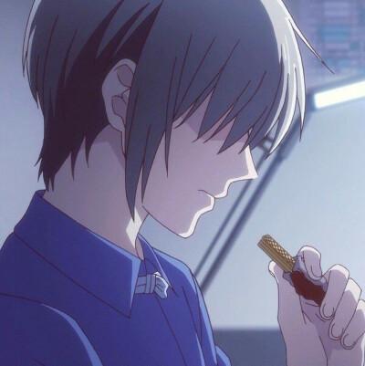 动漫男侧脸图片，领略未来科技，体验生活新风尚