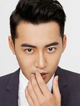 时代之星，演员魏巍的璀璨之路